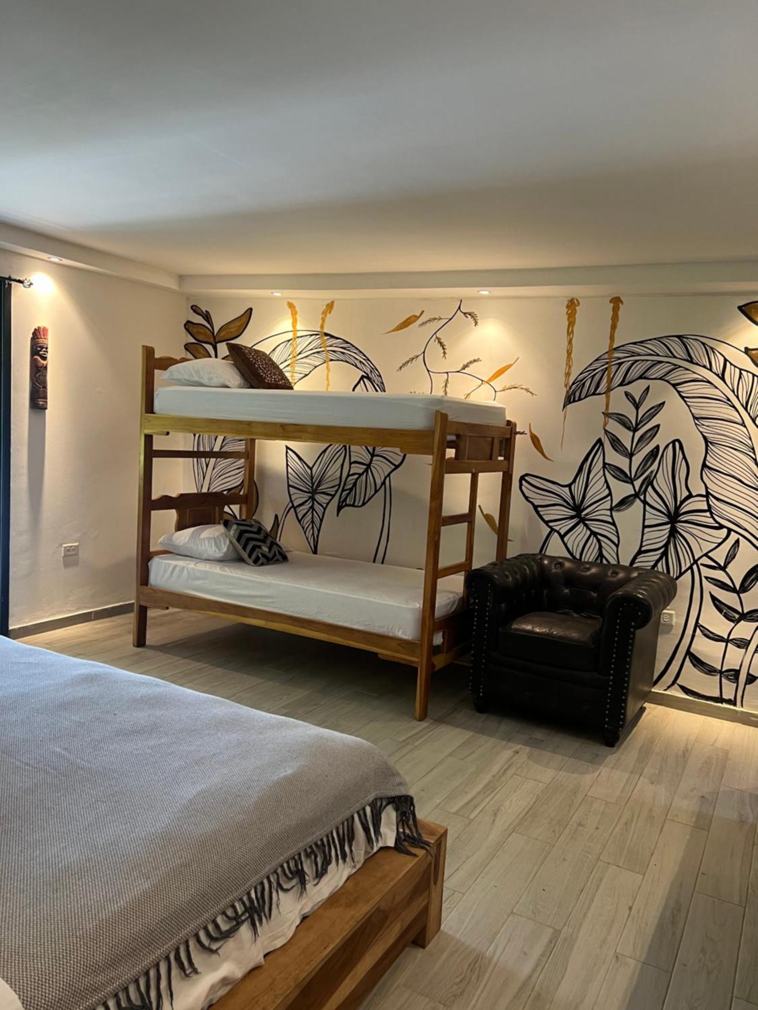 Hostel-island Paradise, Saboga And Noelia (adults Only) Hotel 5*