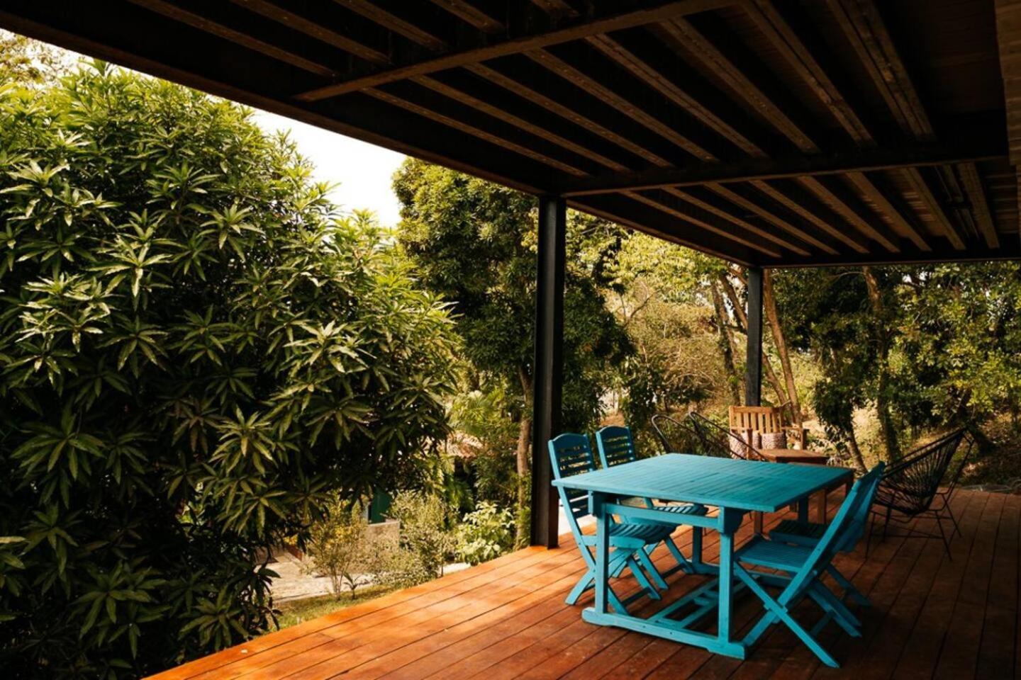 Hotel Hostel-island Paradise, Saboga And Noelia (adults Only)
